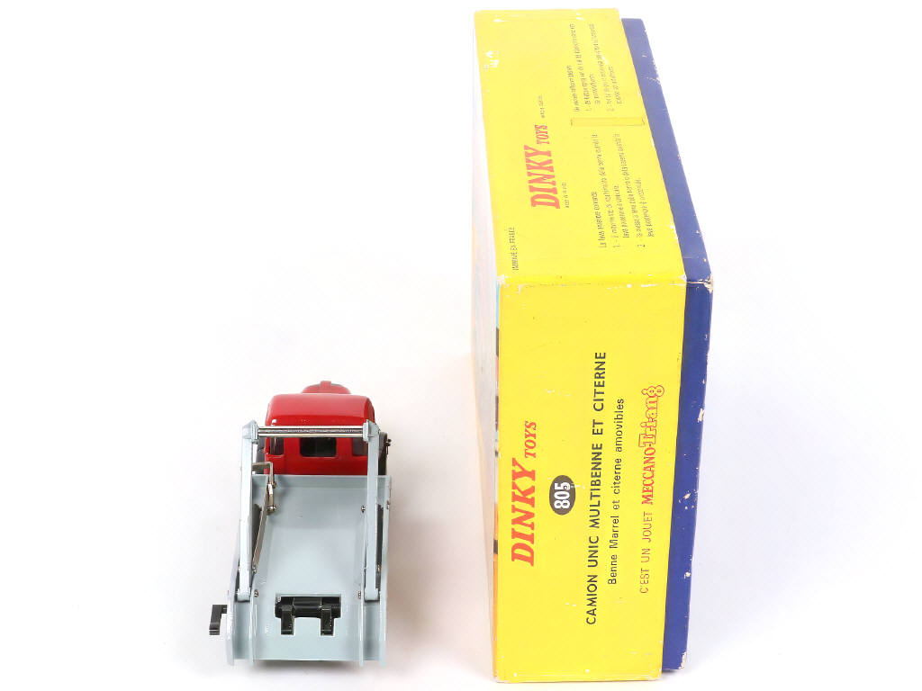 Lot 344 - DINKY TOYS (FRANCE) (1)