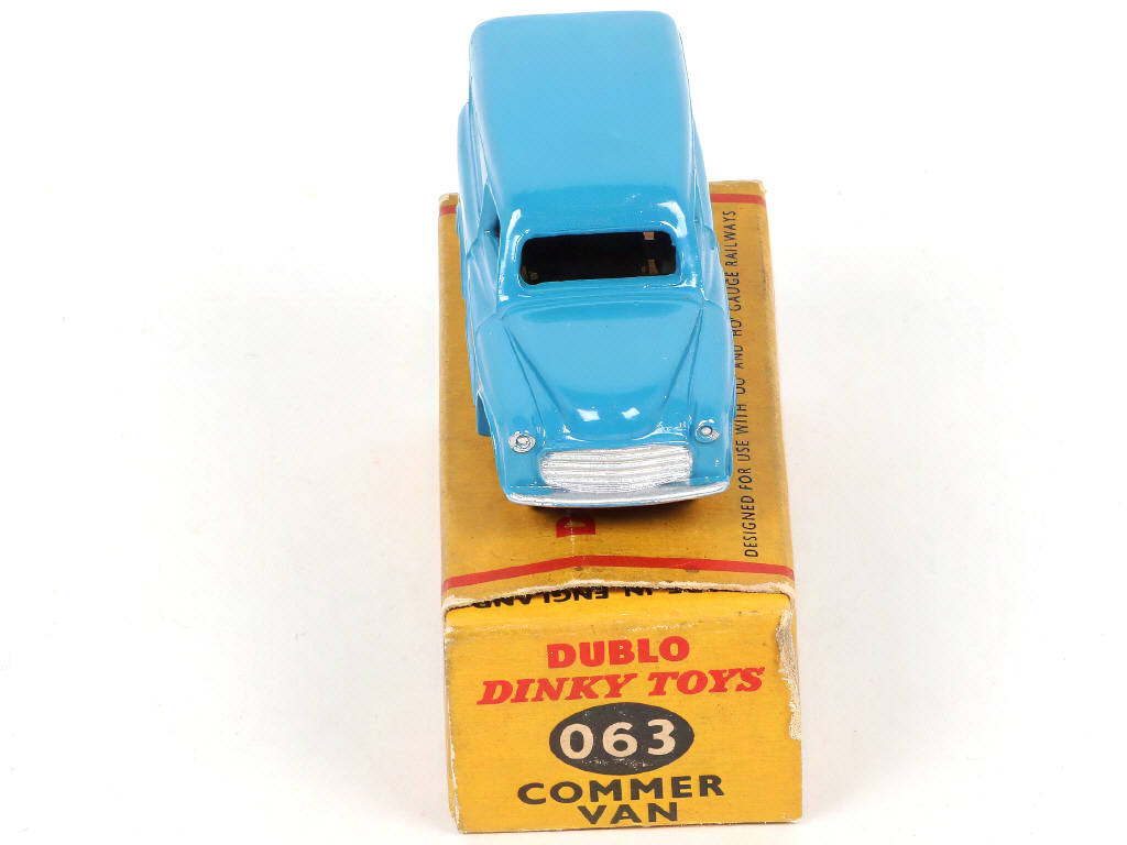 Lot 224 - DINKY TOYS (GB) (1)