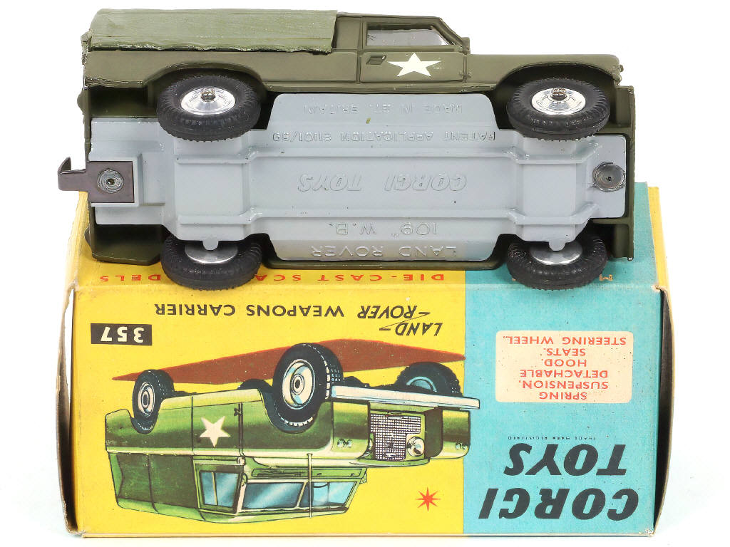 Lot 107 - CORGI TOYS (GB) (1)