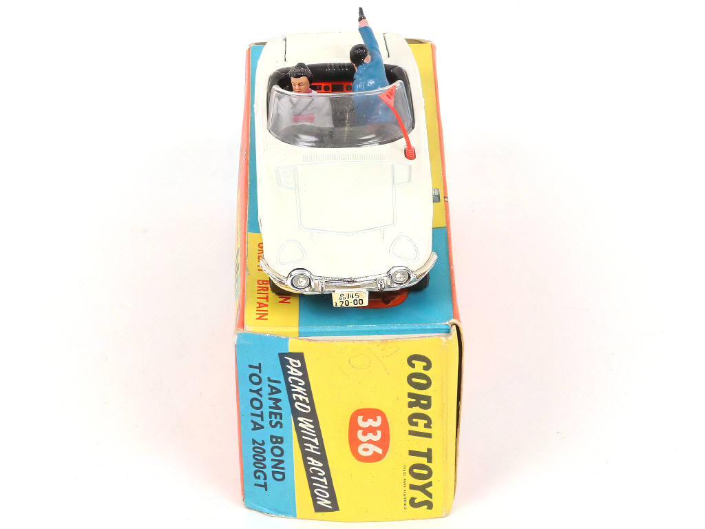 Lot 125 - CORGI TOYS (GB) (1)