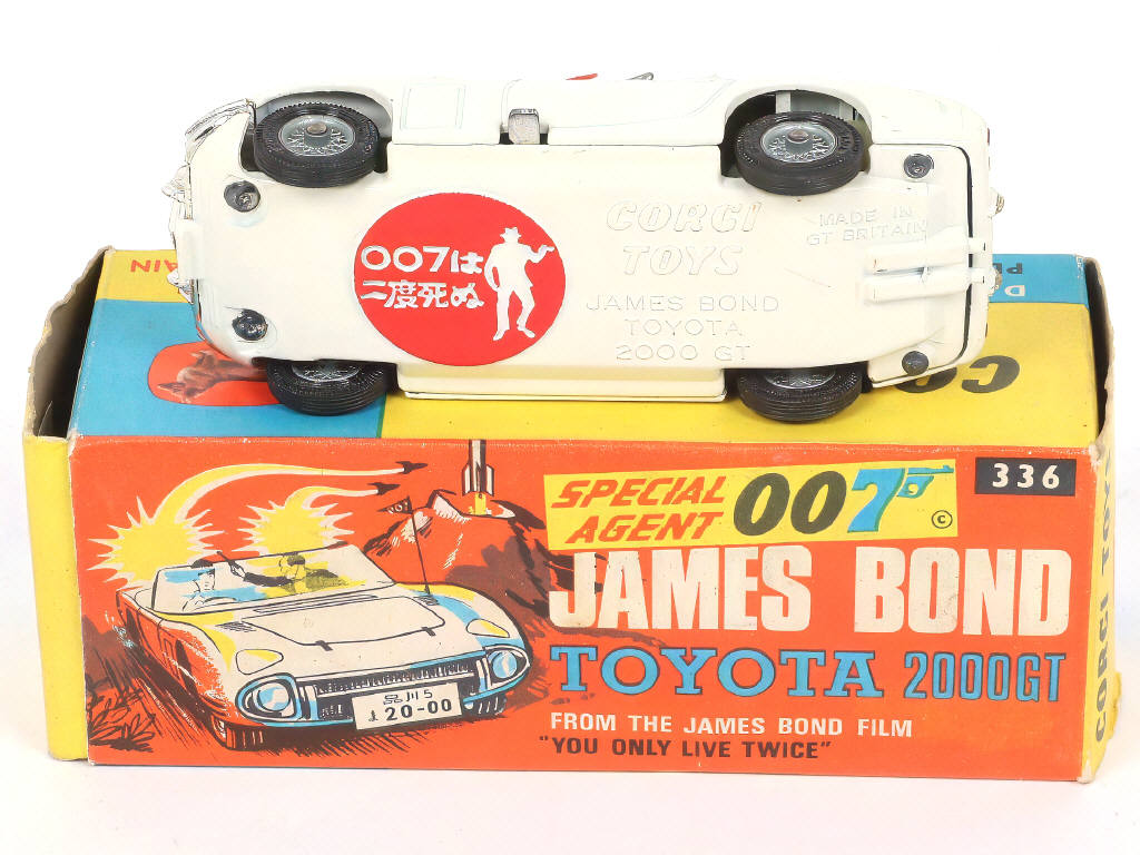 Lot 125 - CORGI TOYS (GB) (1)