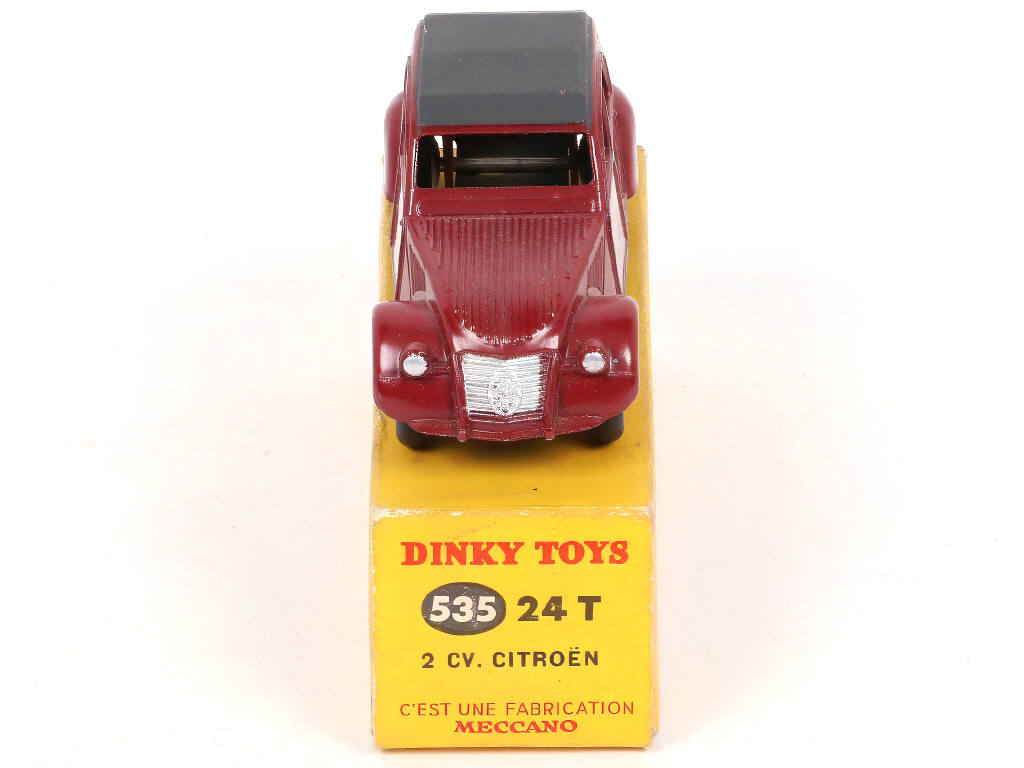 Lot 288 - DINKY TOYS (FRANCE) (1)