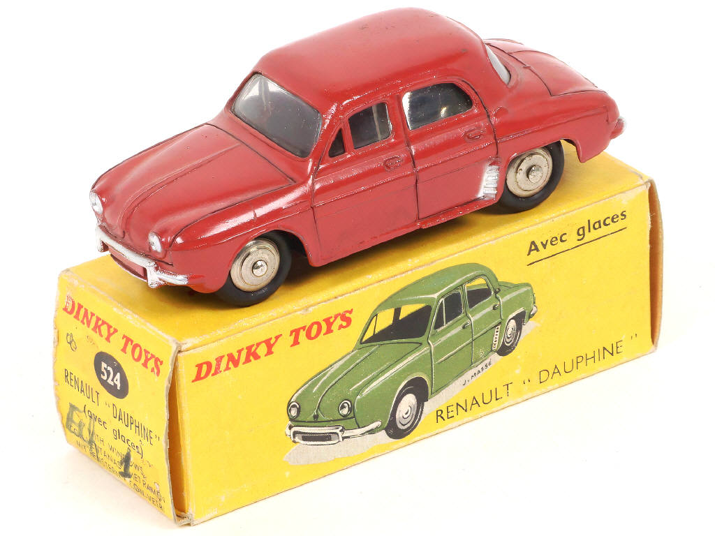 Lot 285 - DINKY TOYS (FRANCE) (1)
