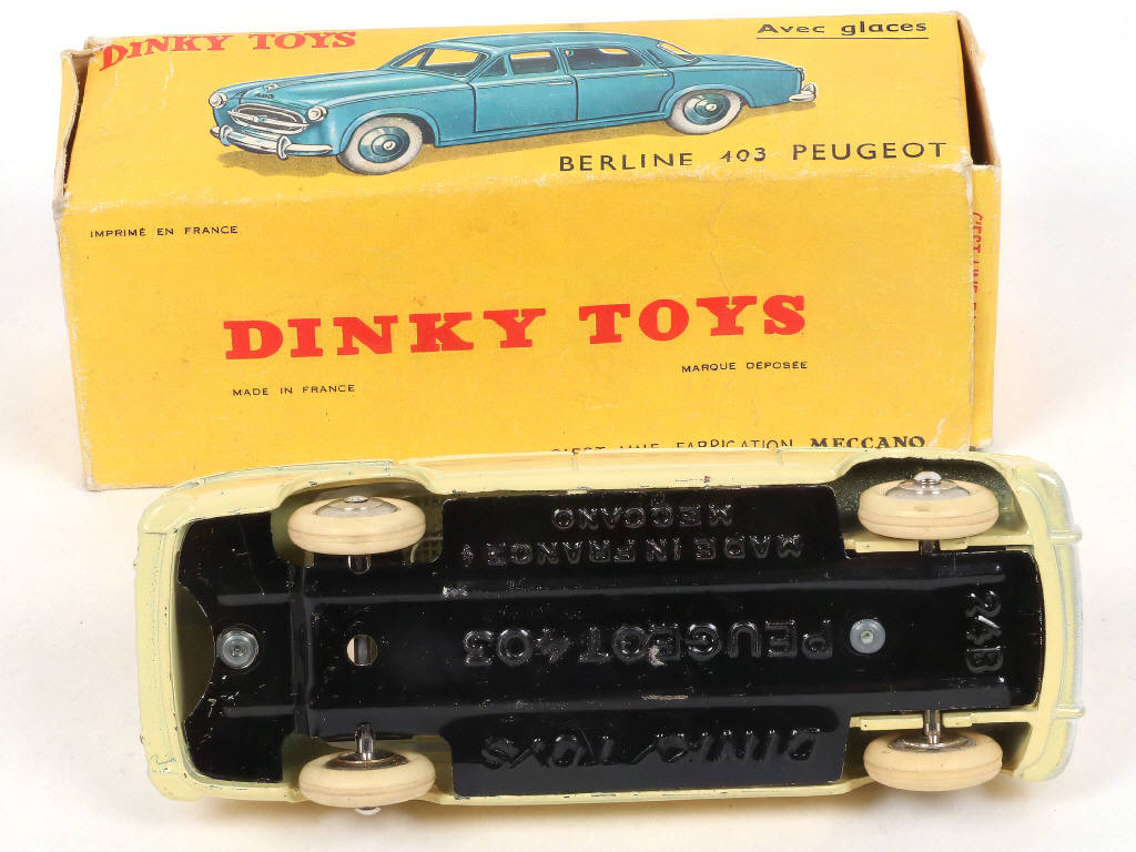 Lot 283 - DINKY TOYS (FRANCE) (1)