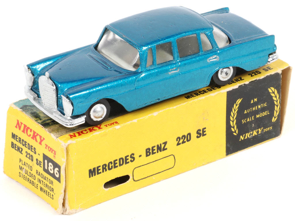 Lot 217 - NICKYTOYS (INDE) (1)