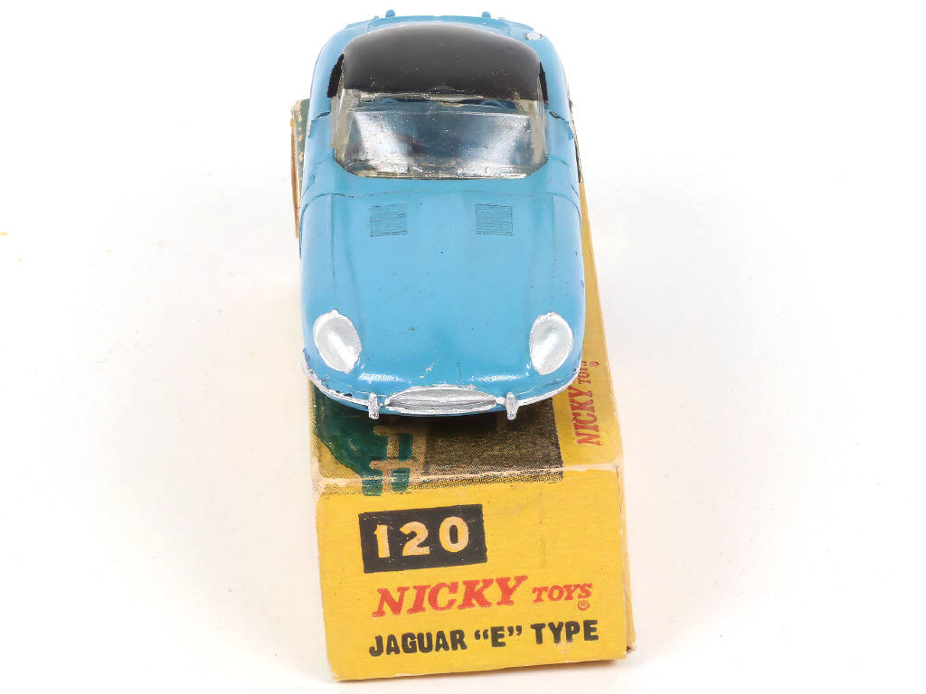 Lot 213 - NICKYTOYS (INDE) (1)