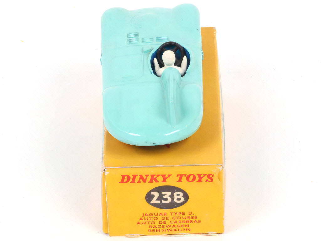 Lot 240 - DINKY TOYS (GB) (1)