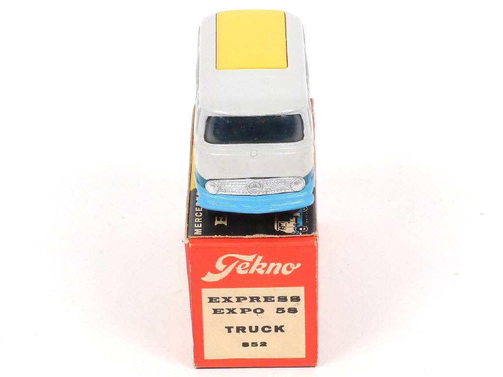 Lot 57 - TEKNO (DANEMARK) (1)