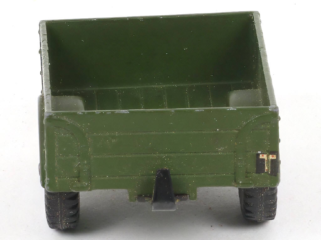 Lot 233 - DINKY TOYS (GB) (1)