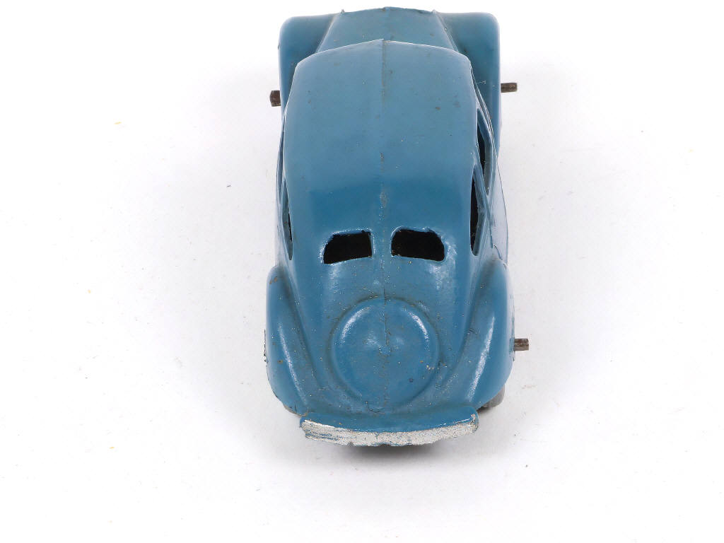 Lot 256 - DINKY TOYS (FRANCE) (1)