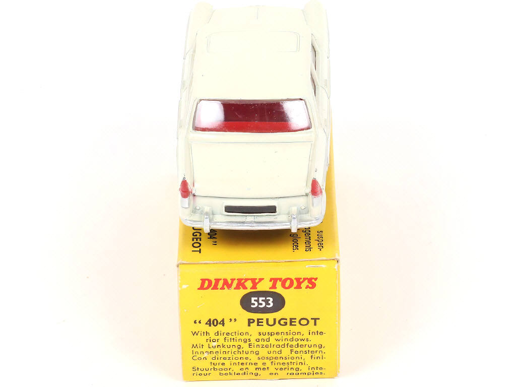 Lot 305 - DINKY TOYS (FRANCE) (1)