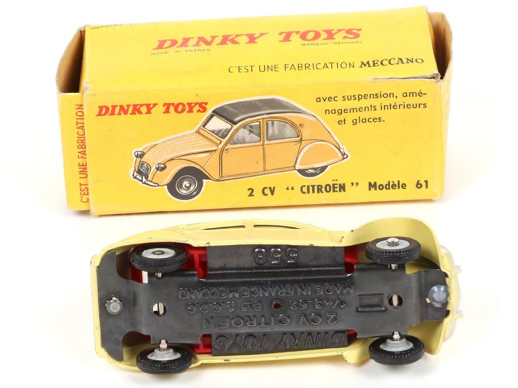 Lot 294 - DINKY TOYS (FRANCE) (1)
