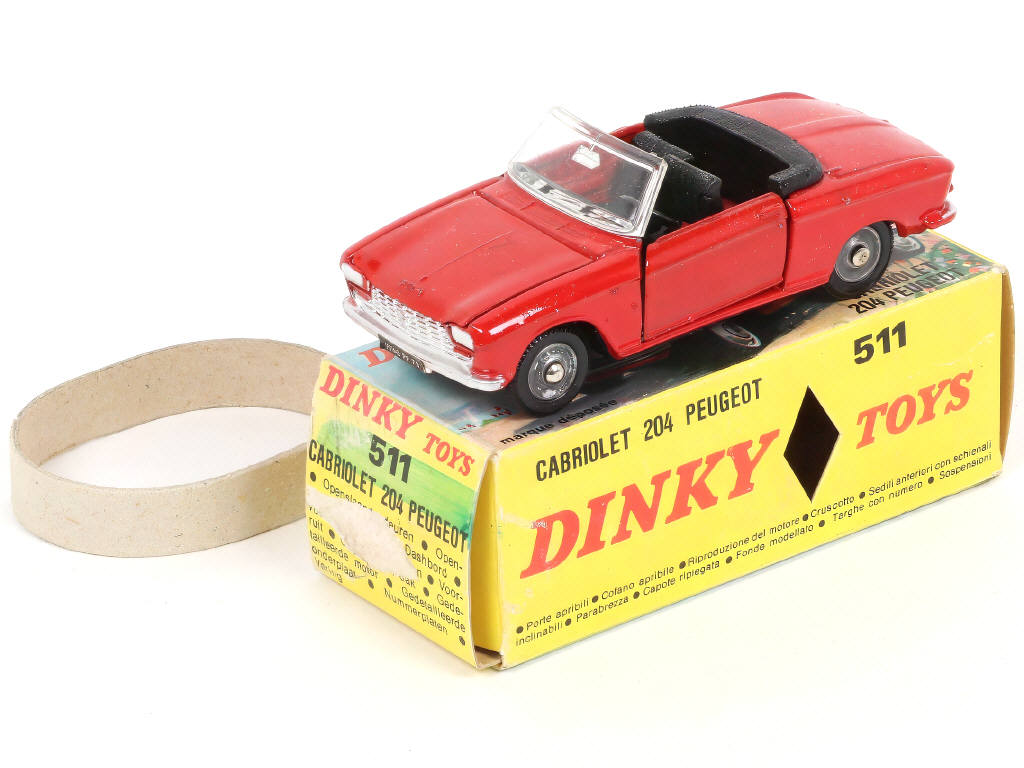 Lot 292 - DINKY TOYS (FRANCE) (1)