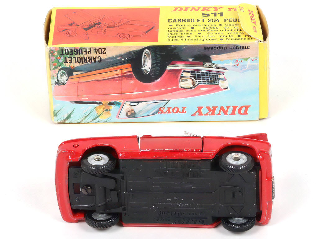 Lot 292 - DINKY TOYS (FRANCE) (1)