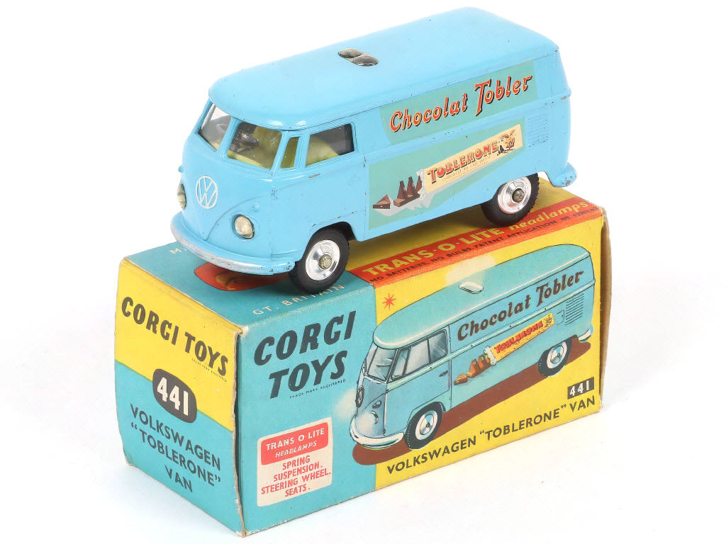 Lot 133 - CORGI TOYS (GB) (1)