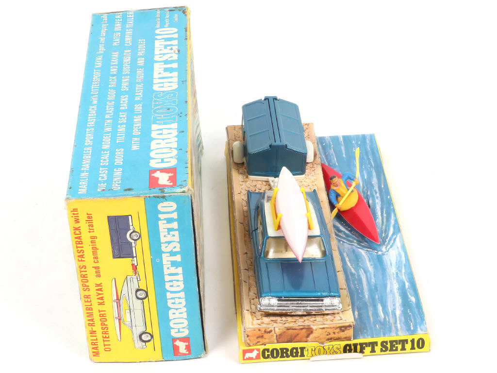 Lot 117 - CORGI TOYS (GB) (1)