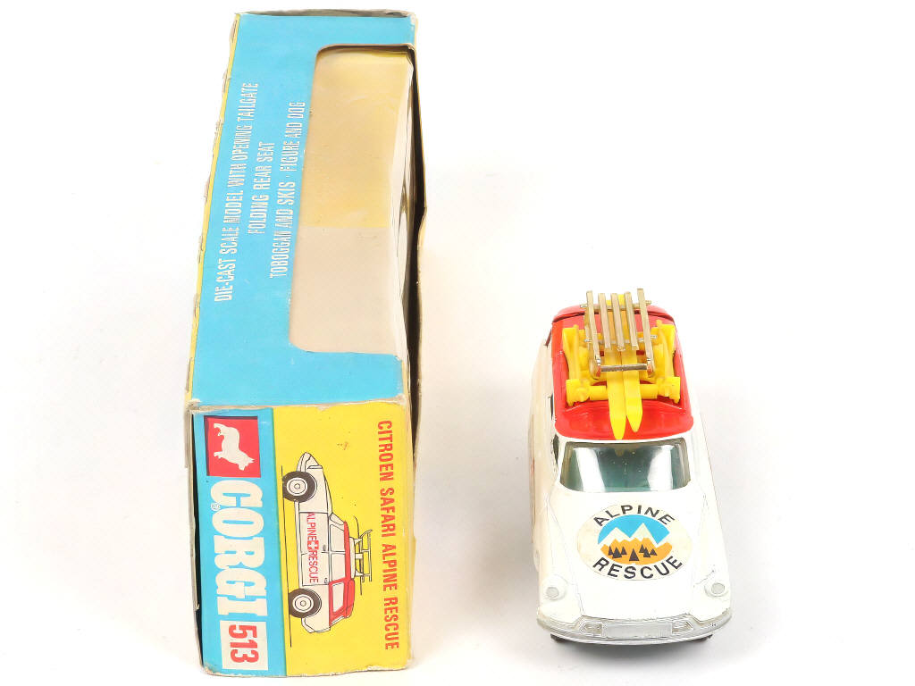 Lot 112 - CORGI TOYS (GB) (1)