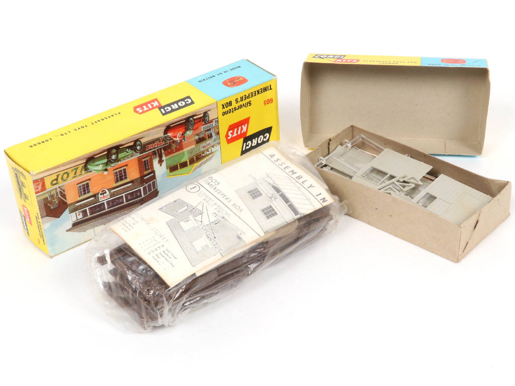 Lot 147 - CORGI TOYS (GB) (2)