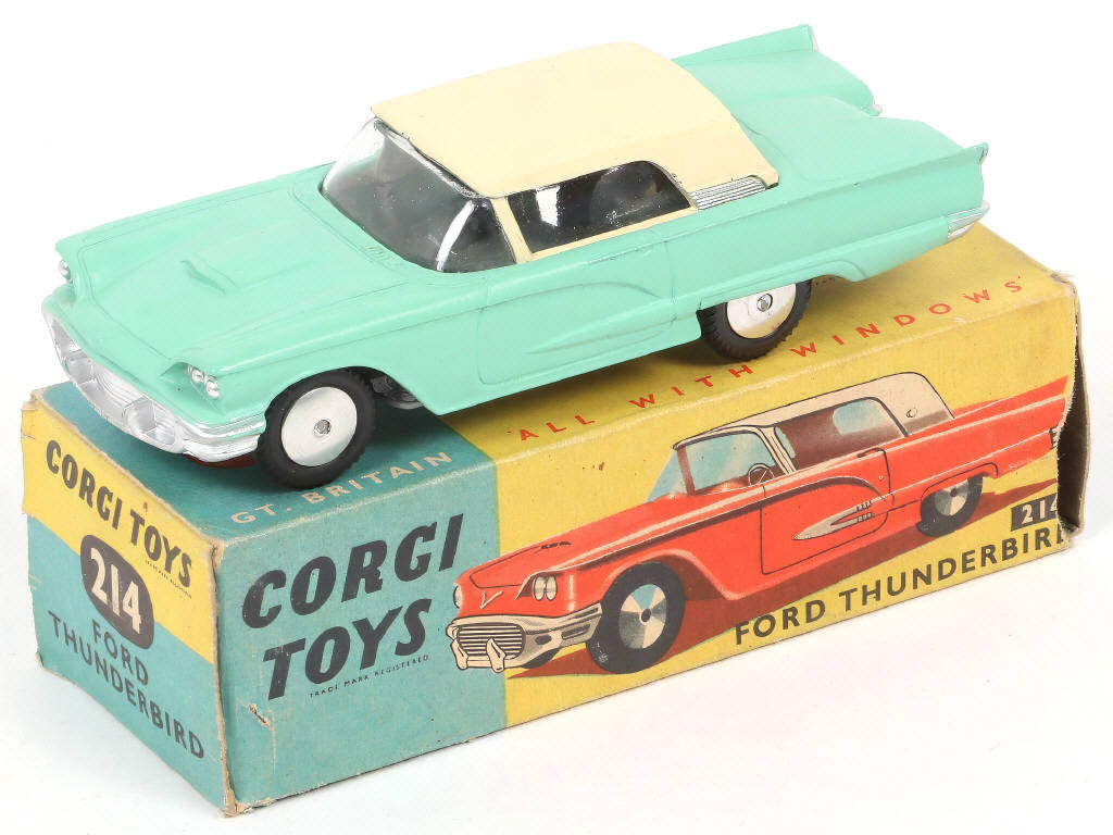 Lot 84 - CORGI TOYS (GB) (1)