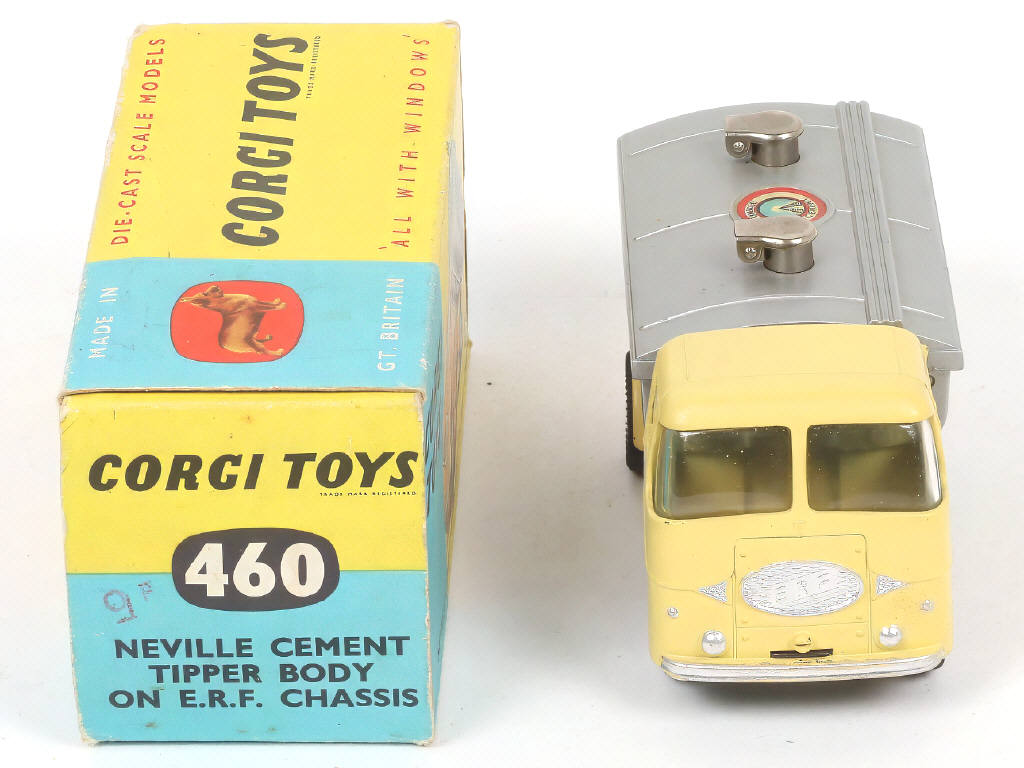 Lot 135 - CORGI TOYS (GB) (1)