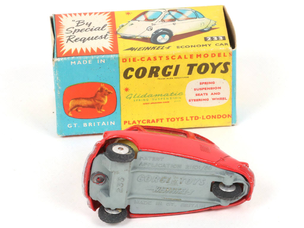 Lot 96 - CORGI TOYS (GB) (1)