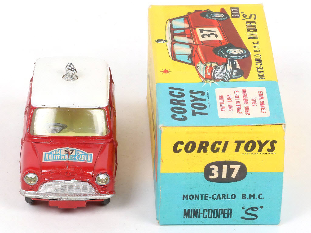 Lot 90 - CORGI TOYS (GB) (1)