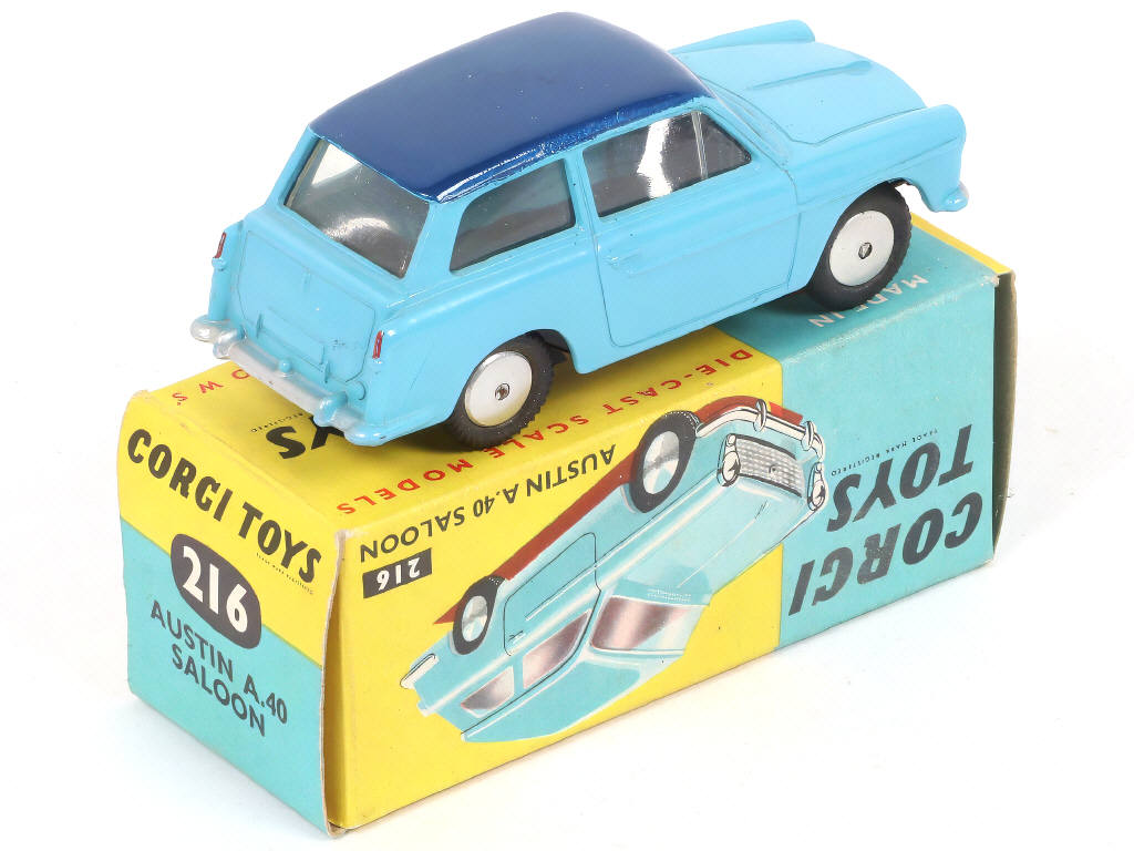 Lot 85 - CORGI TOYS (GB) (1)