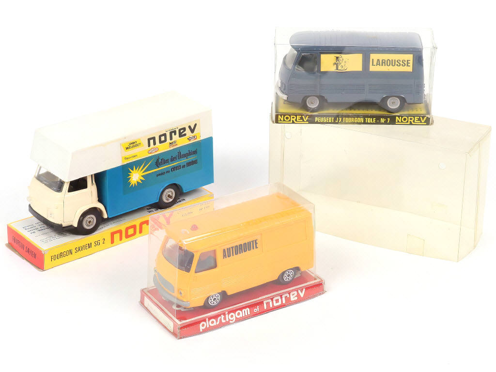 Lot 206 - NOREV (FRANCE) (3)