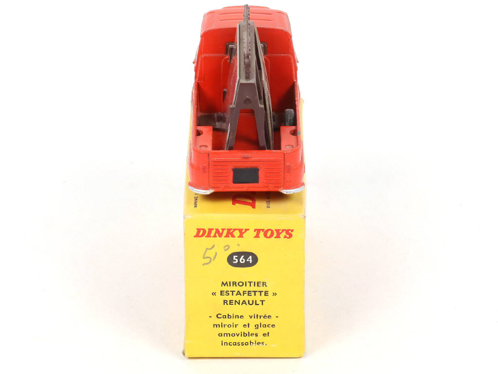 Lot 326 - DINKY TOYS (FRANCE) (1)