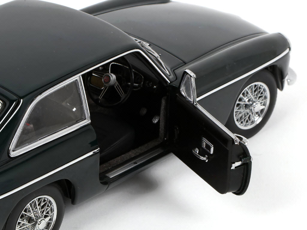 Lot 3 - AUTOART (ALLEMAGNE) (1)