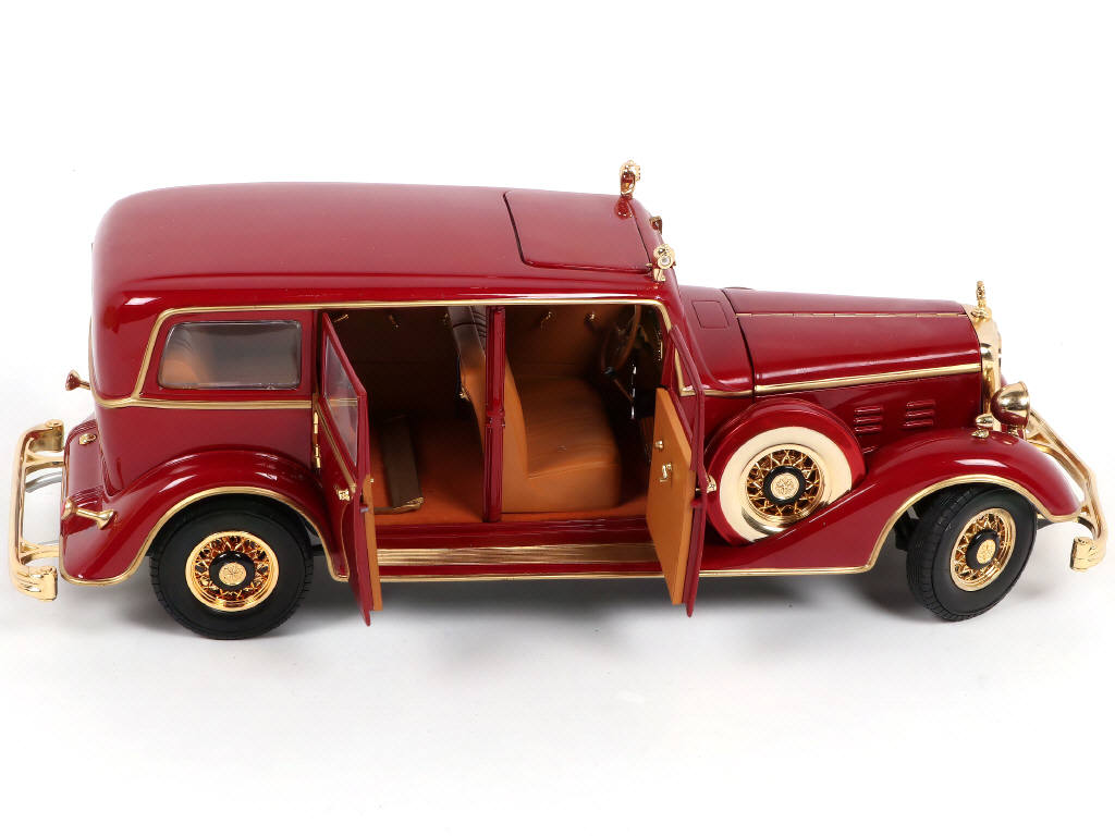 Lot 7 - SUN STAR (CHINE) (1)