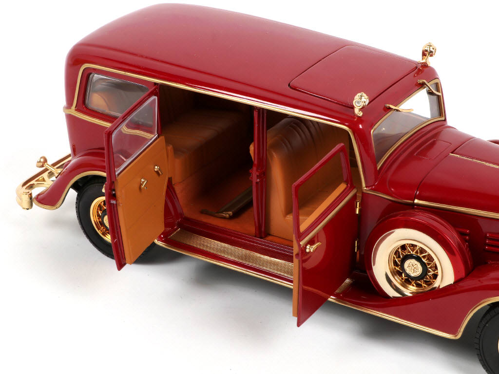 Lot 7 - SUN STAR (CHINE) (1)