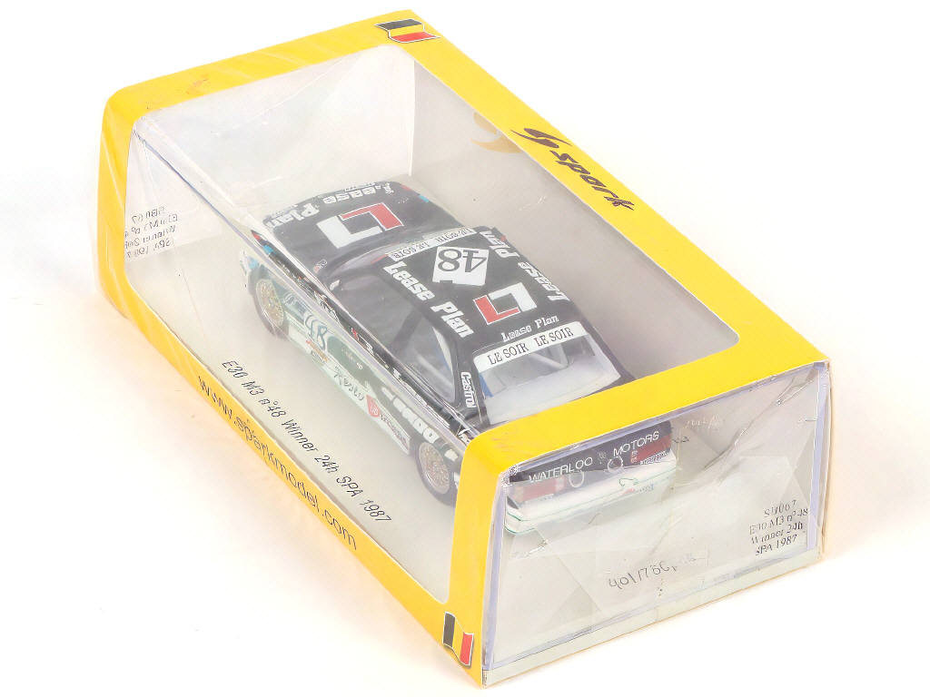 Lot 61 - SPARK (MACAU) (1)