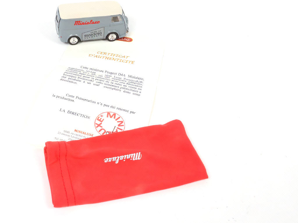 Lot 205 - MINIALUXE (FRANCE) (1)