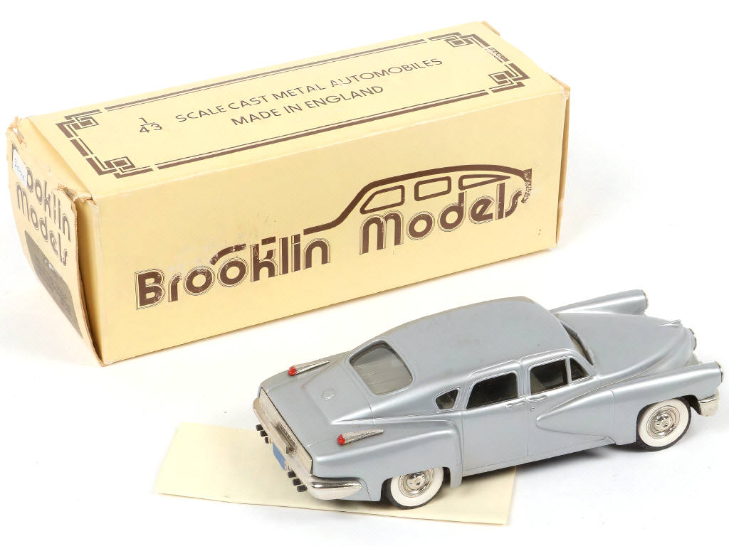 Lot 135 - BROOKLIN MODELS (GB) (1)