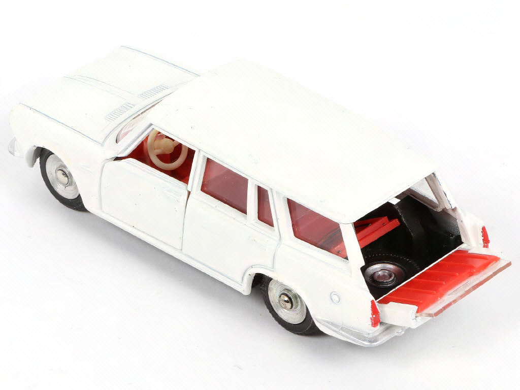 Lot 270 - DINKY TOYS (FRANCE) (1)