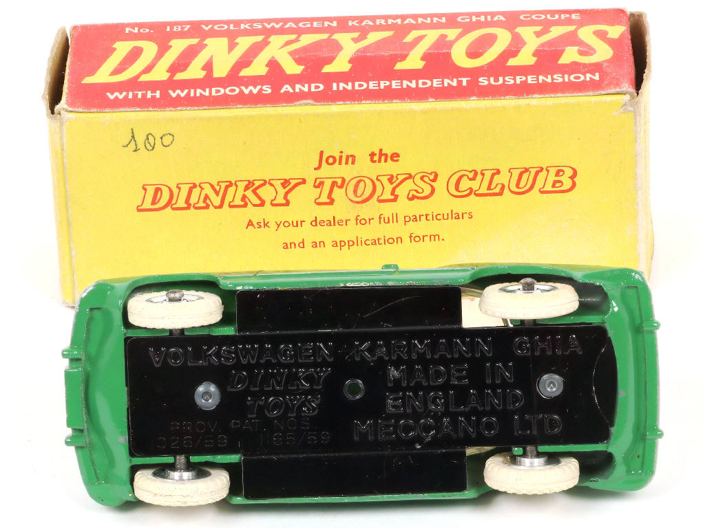 Lot 239 - DINKY TOYS (GB) (1)