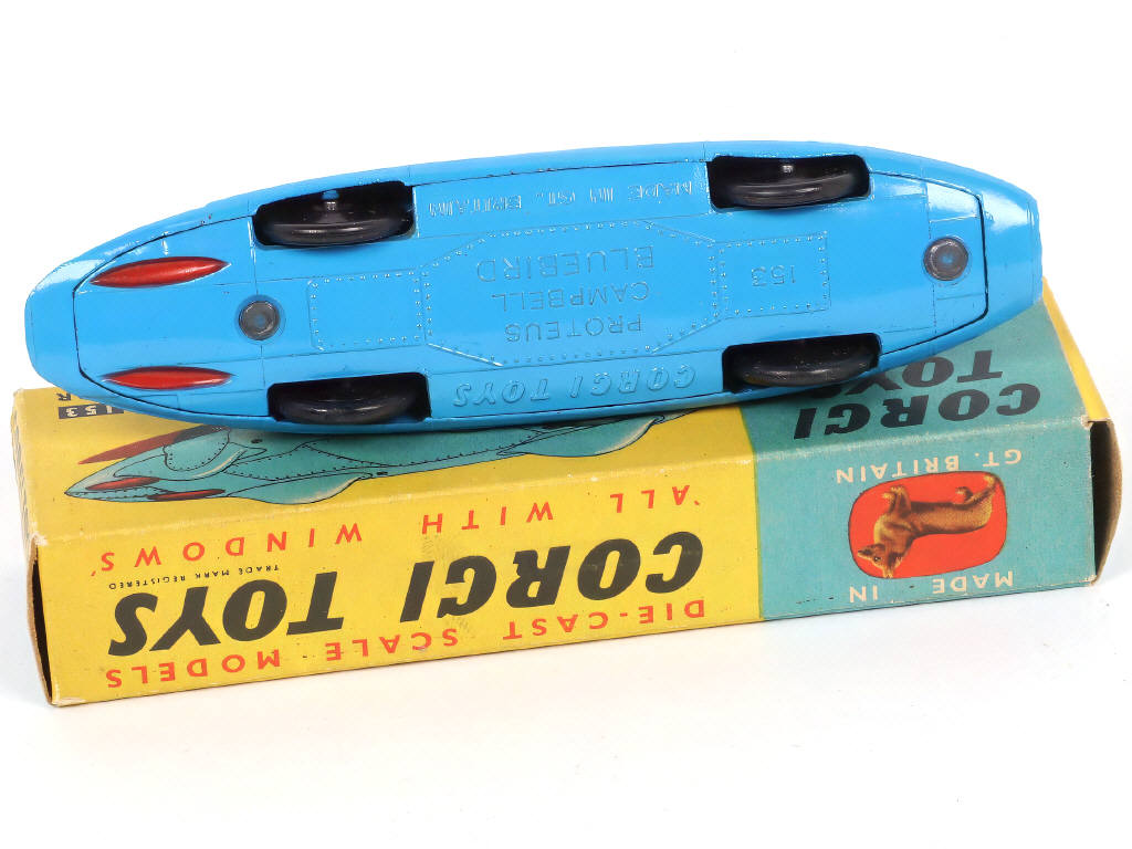 Lot 153 - CORGI TOYS (GB) (1)