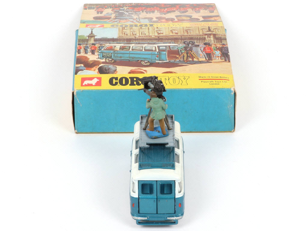 Lot 157 - CORGI TOYS (GB) (1)