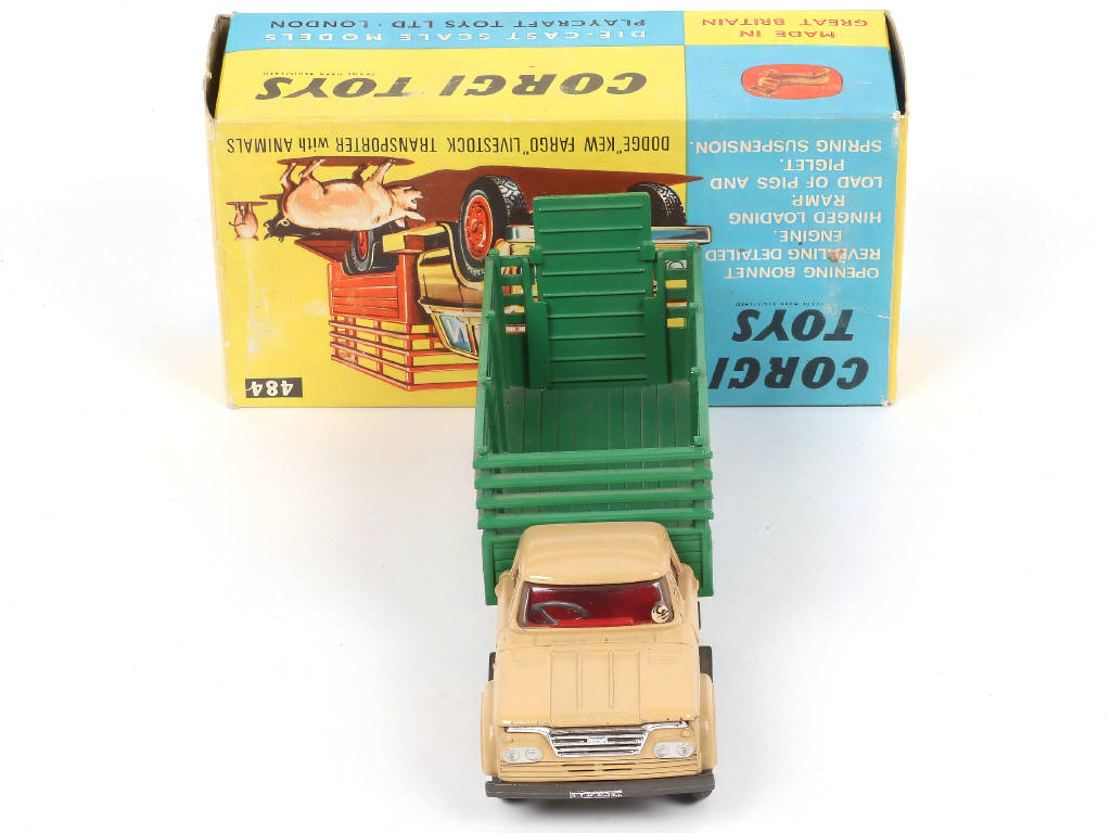 Lot 158 - CORGI TOYS (GB) (1)