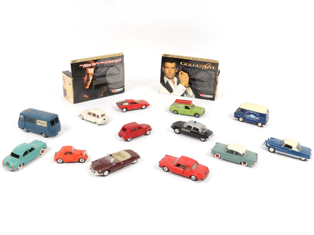 Lot 77 - DIVERS (15)