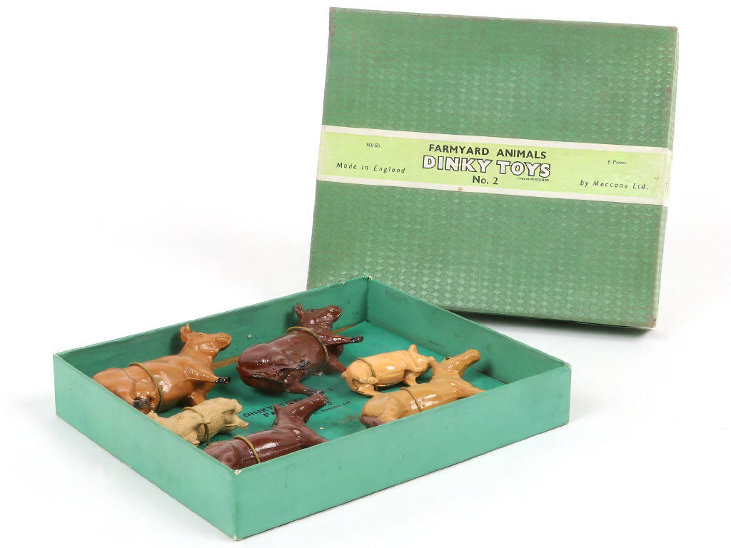 Lot 10 - DINKY TOYS (GB) (1)