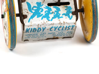 Lot 98 - UNIQUE ART (USA) (1)