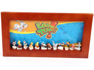 Lot 129 - DIVERS (6)