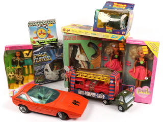 Lot 104 - DIVERS (11)