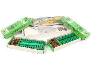 Lot 110 - DIVERS (30)