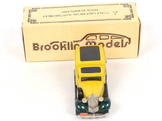 Lot 158 - BROOKLIN MODELS (GB) (1)