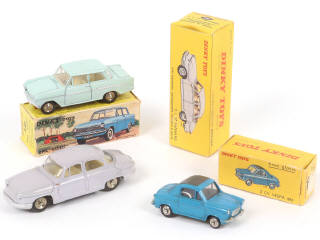 Lot 266 - DINKY TOYS (FRANCE) (3)