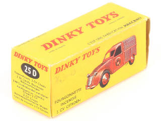 Lot 236 - DINKY TOYS (FRANCE) (1)