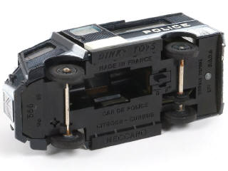 Lot 251 - DINKY TOYS (FRANCE) (1)